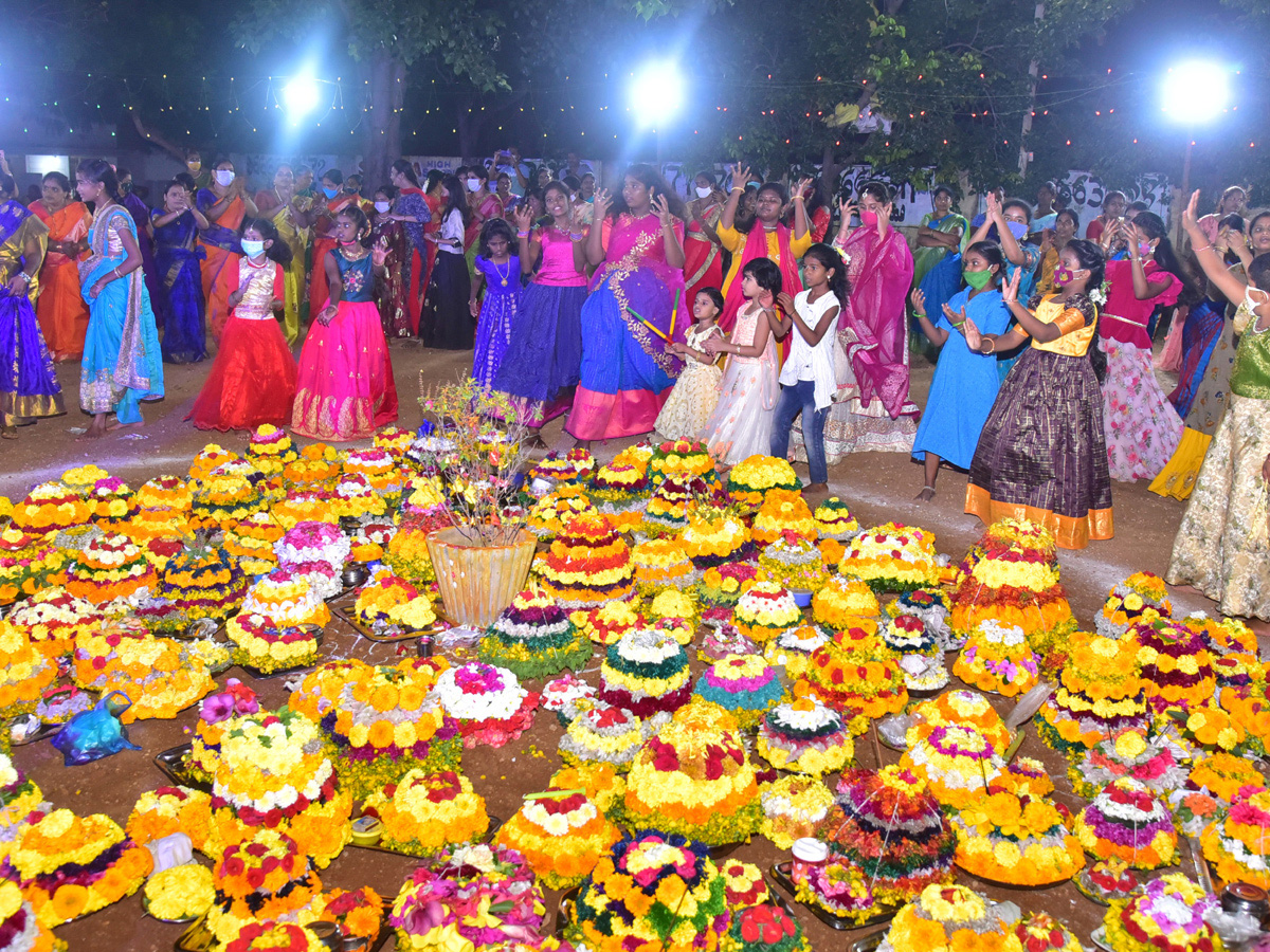 Photos : Bathukamma Festival Photo Gallery - Sakshi19