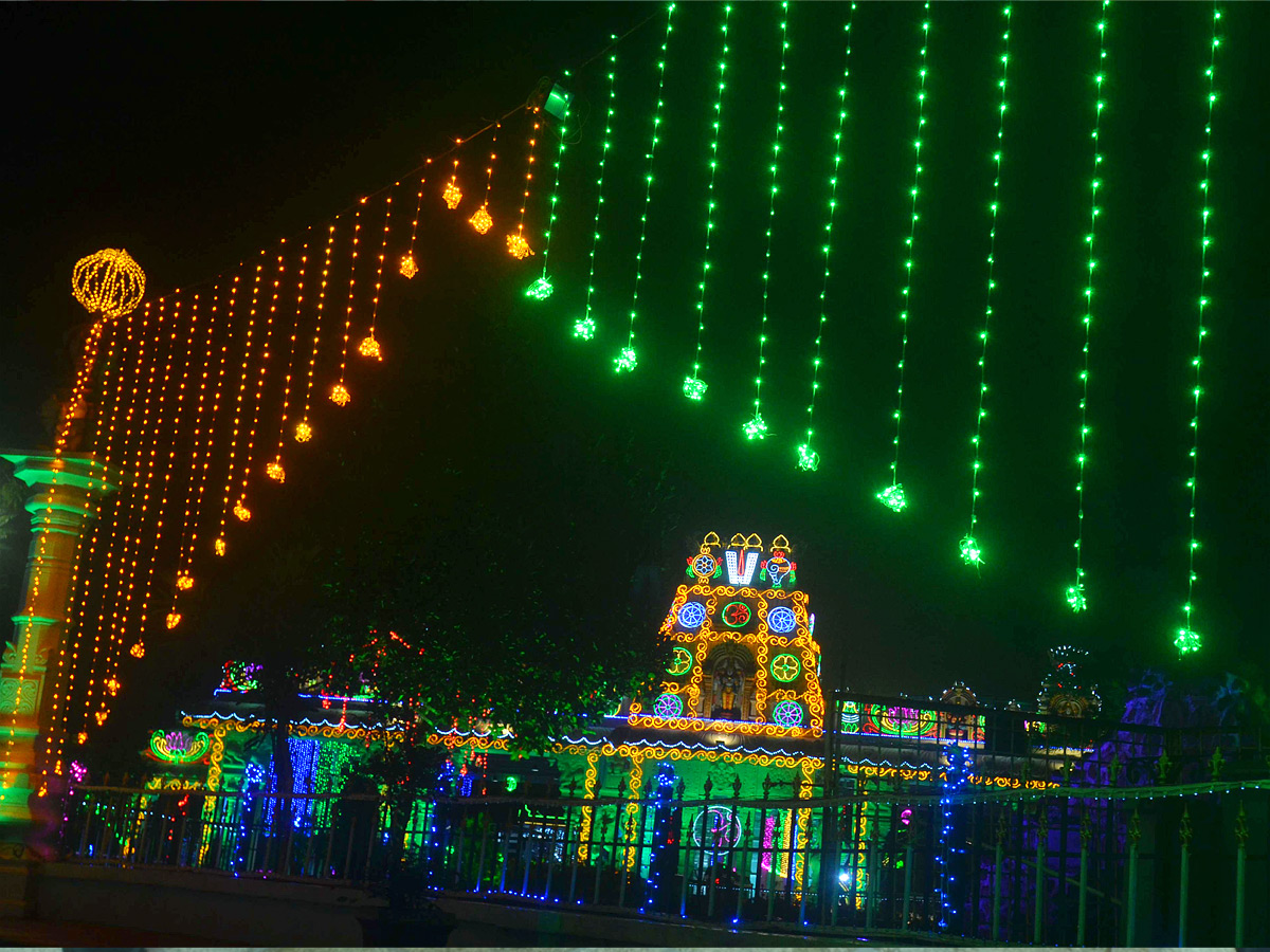 Photos : Tirumala Salakatla Brahmotsavam - Sakshi24