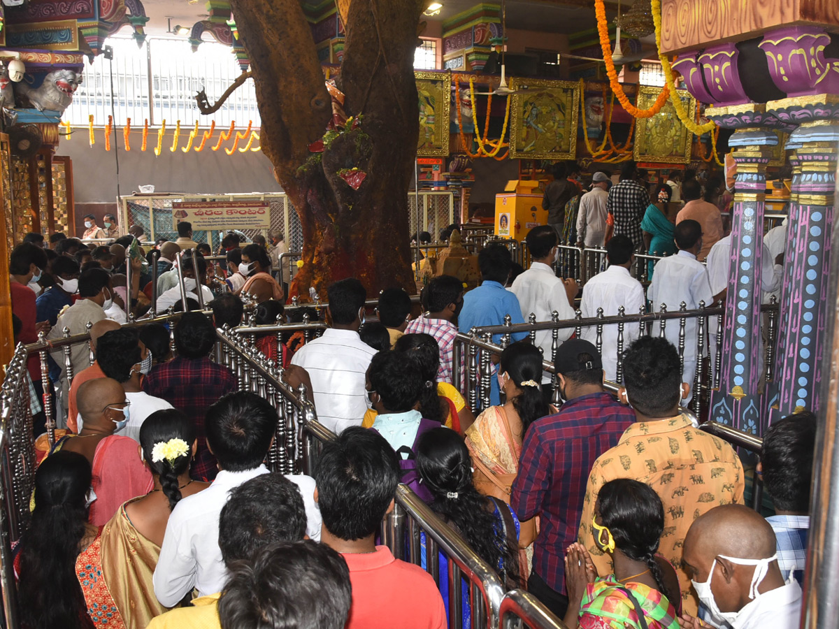 Dasara Navaratri Utsavalu At Indrakeeladri Vijayawada - Sakshi18