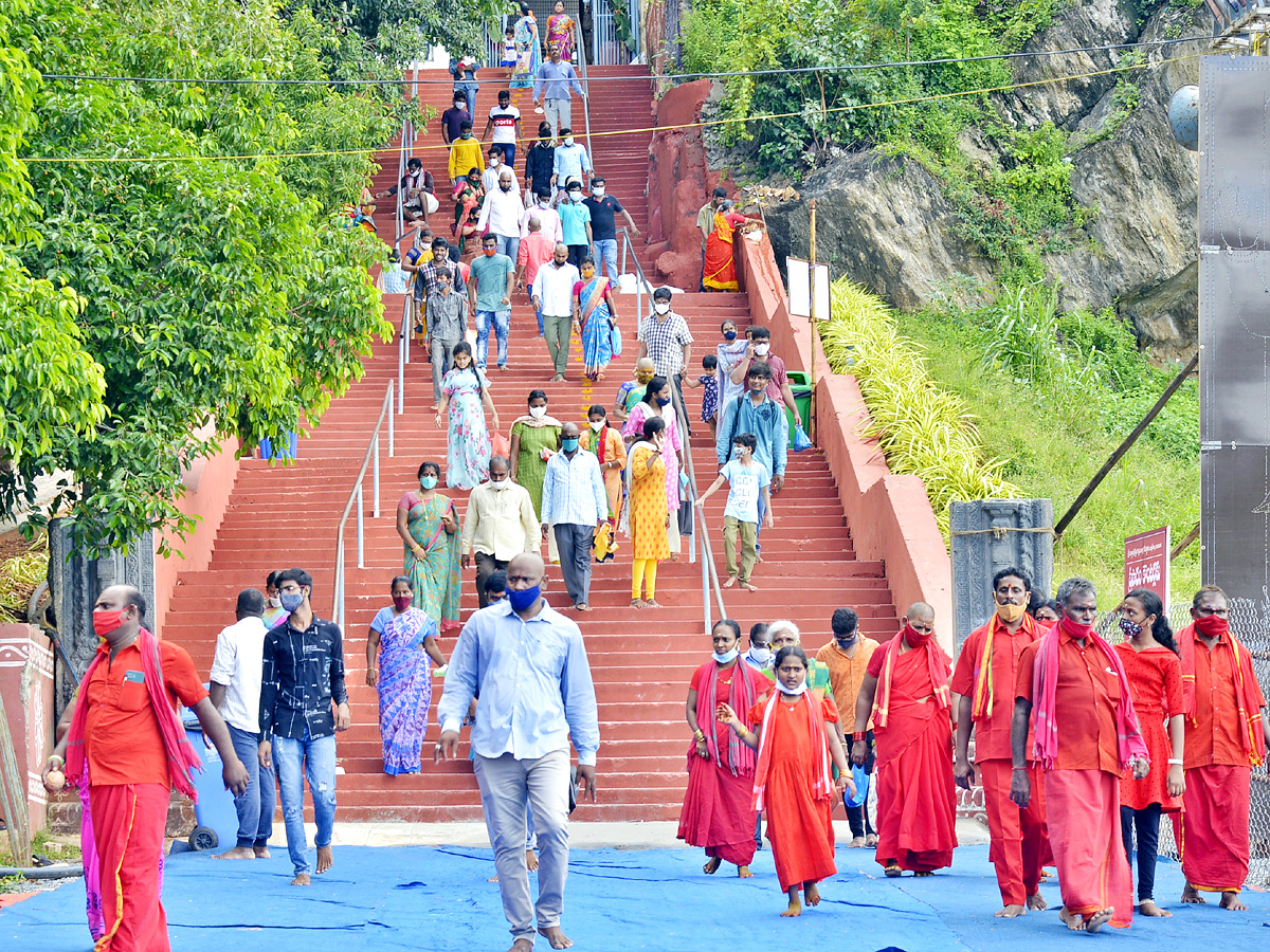 Dasara Navaratri Utsavalu At Indrakeeladri Vijayawada - Sakshi23