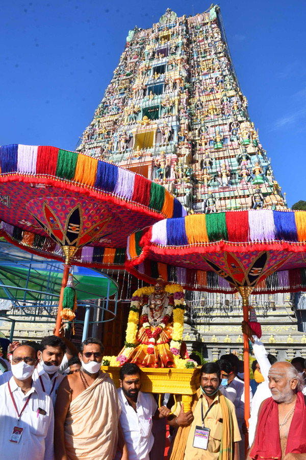 Dasara Navaratri Utsavalu At Indrakeeladri Vijayawada - Sakshi25