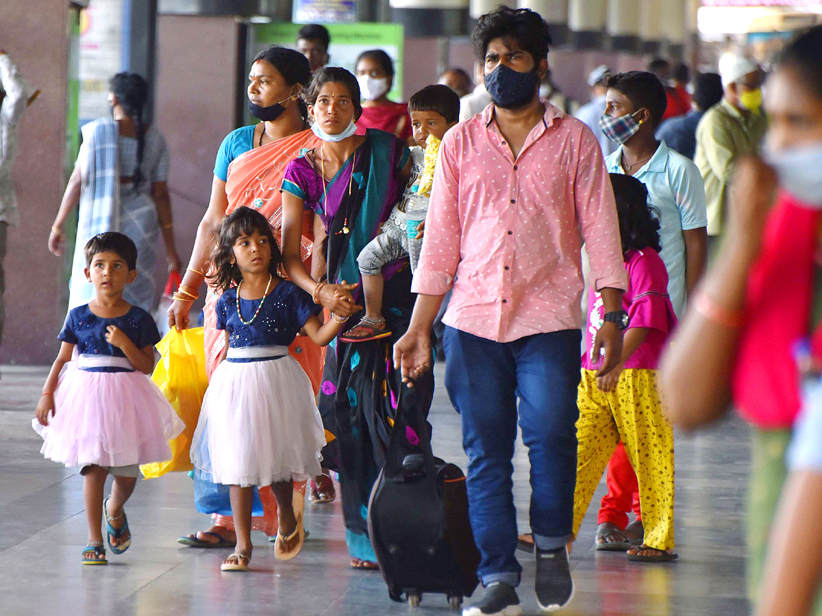 Dussehra Festival Celebrations In Telugu States  - Sakshi1