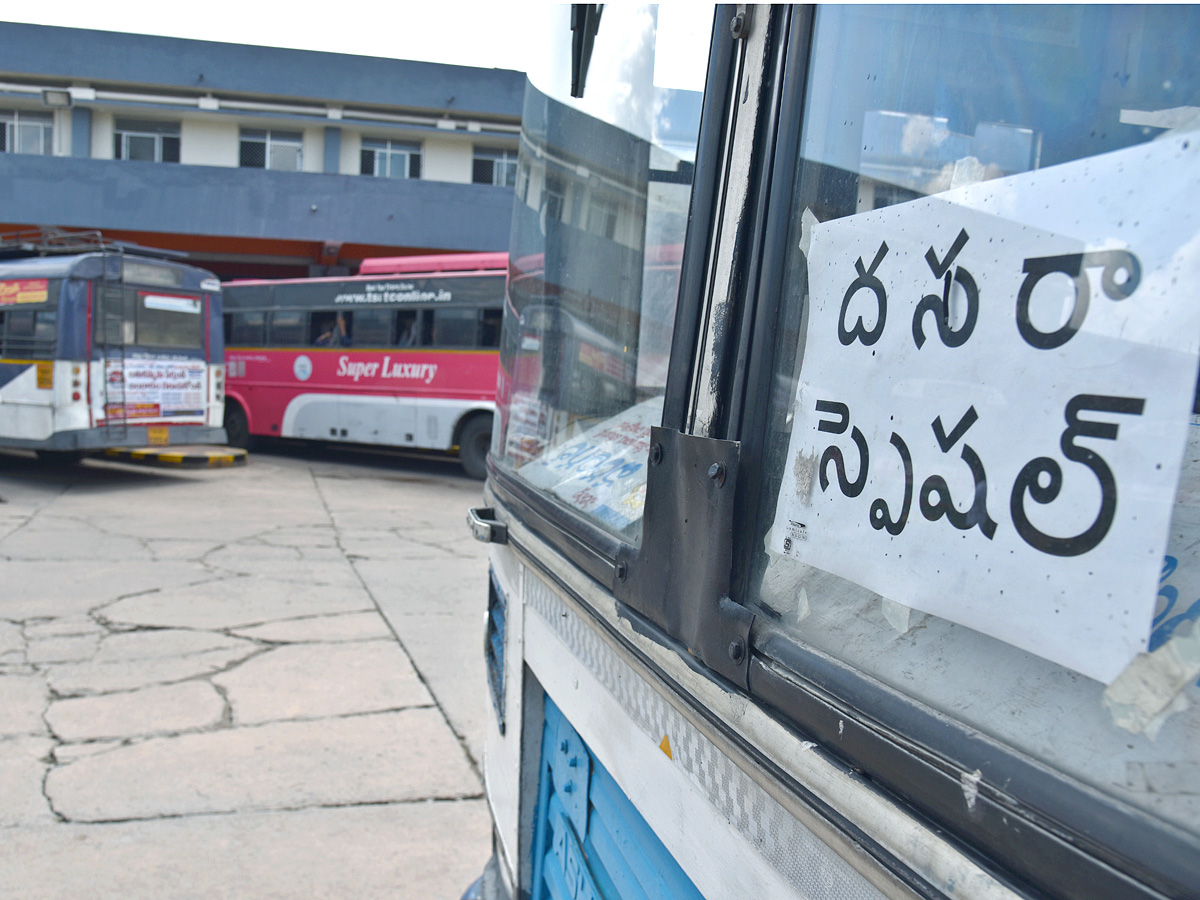 Dussehra Festival Celebrations In Telugu States  - Sakshi18