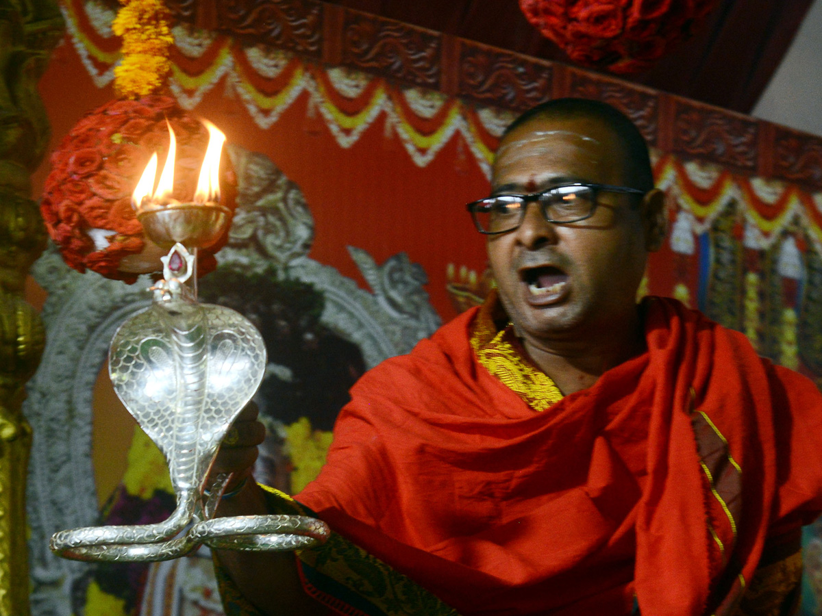 Sri Bala Tripura Sundari Devi Alankaram At Kanaka Durga Temple Photo Gallery - Sakshi4