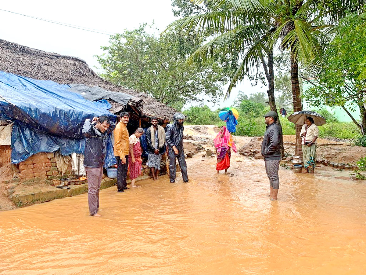 Heavy Rainfall At Tirupati In Chittoor Photo Gallery - Sakshi5