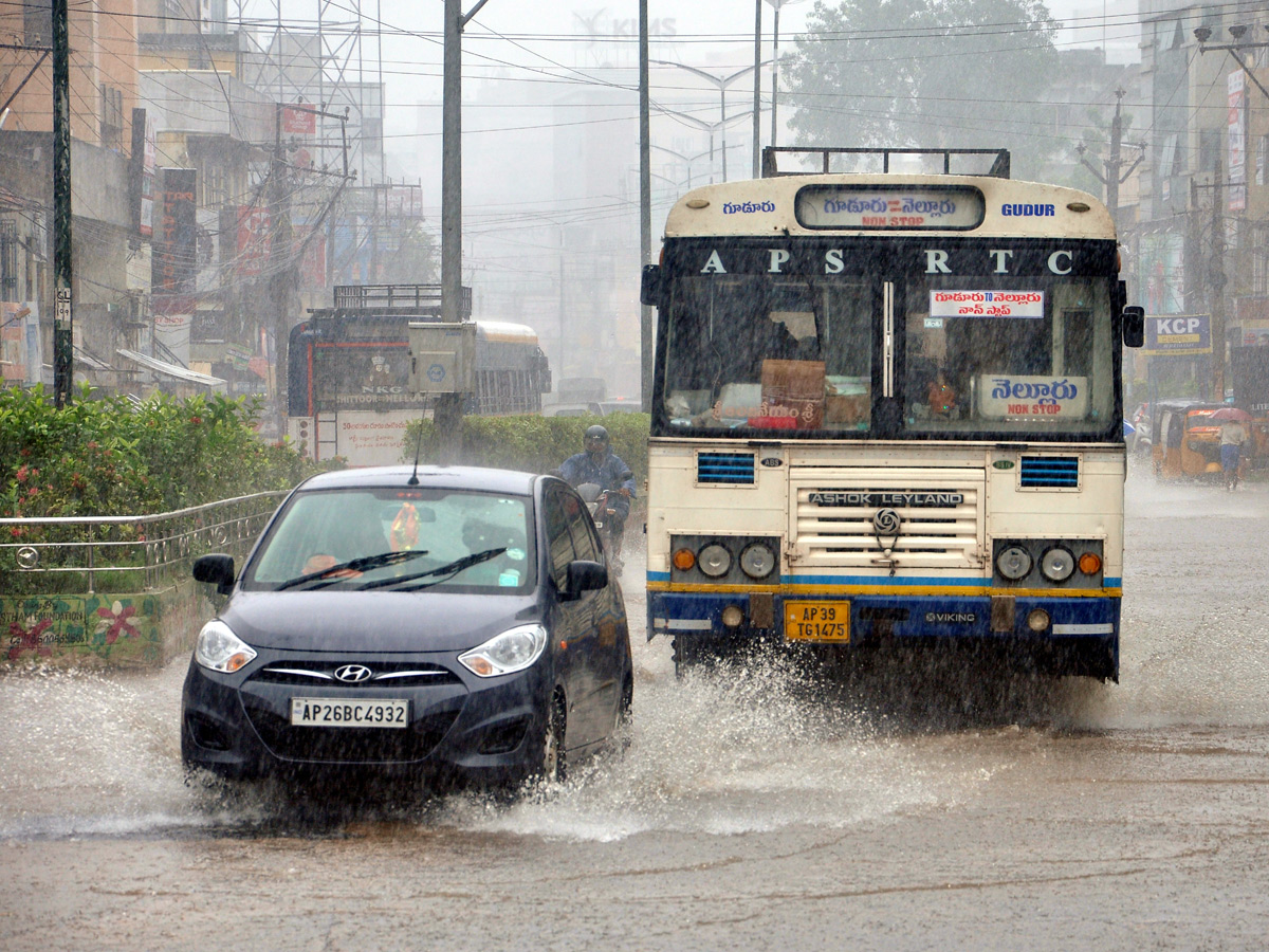 Heavy rainfall in andhra pradesh HD Photos - Sakshi23