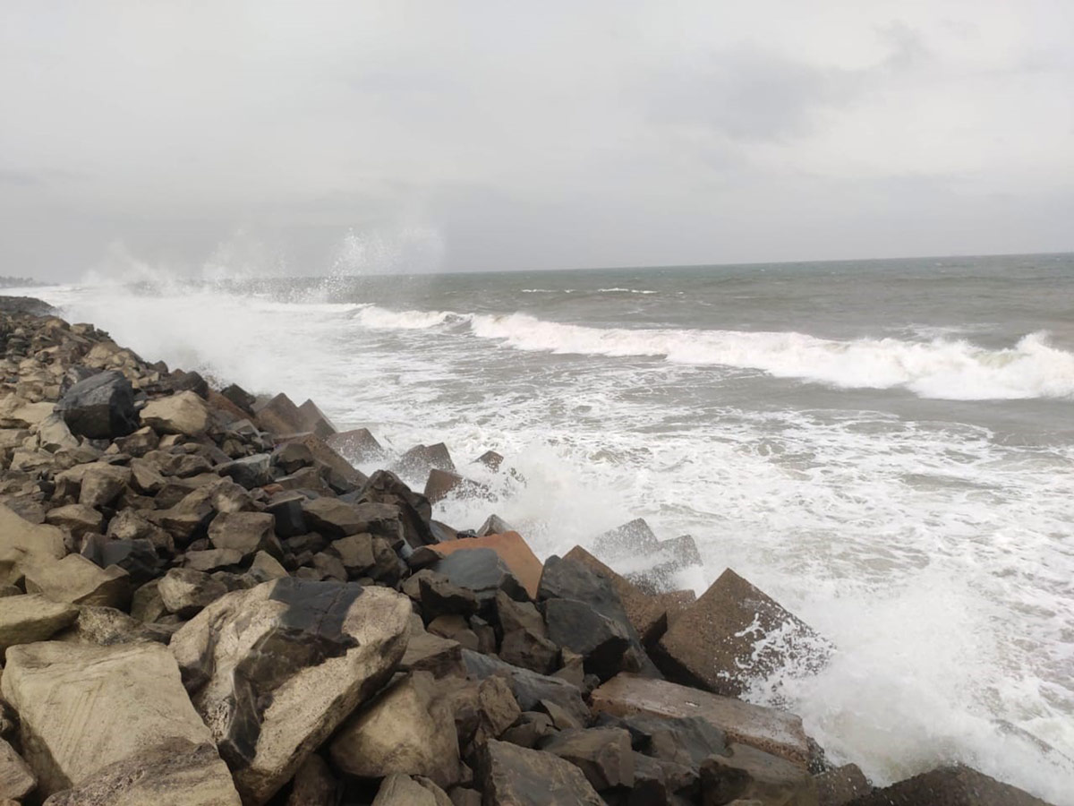 Heavy rainfall in andhra pradesh HD Photos - Sakshi27