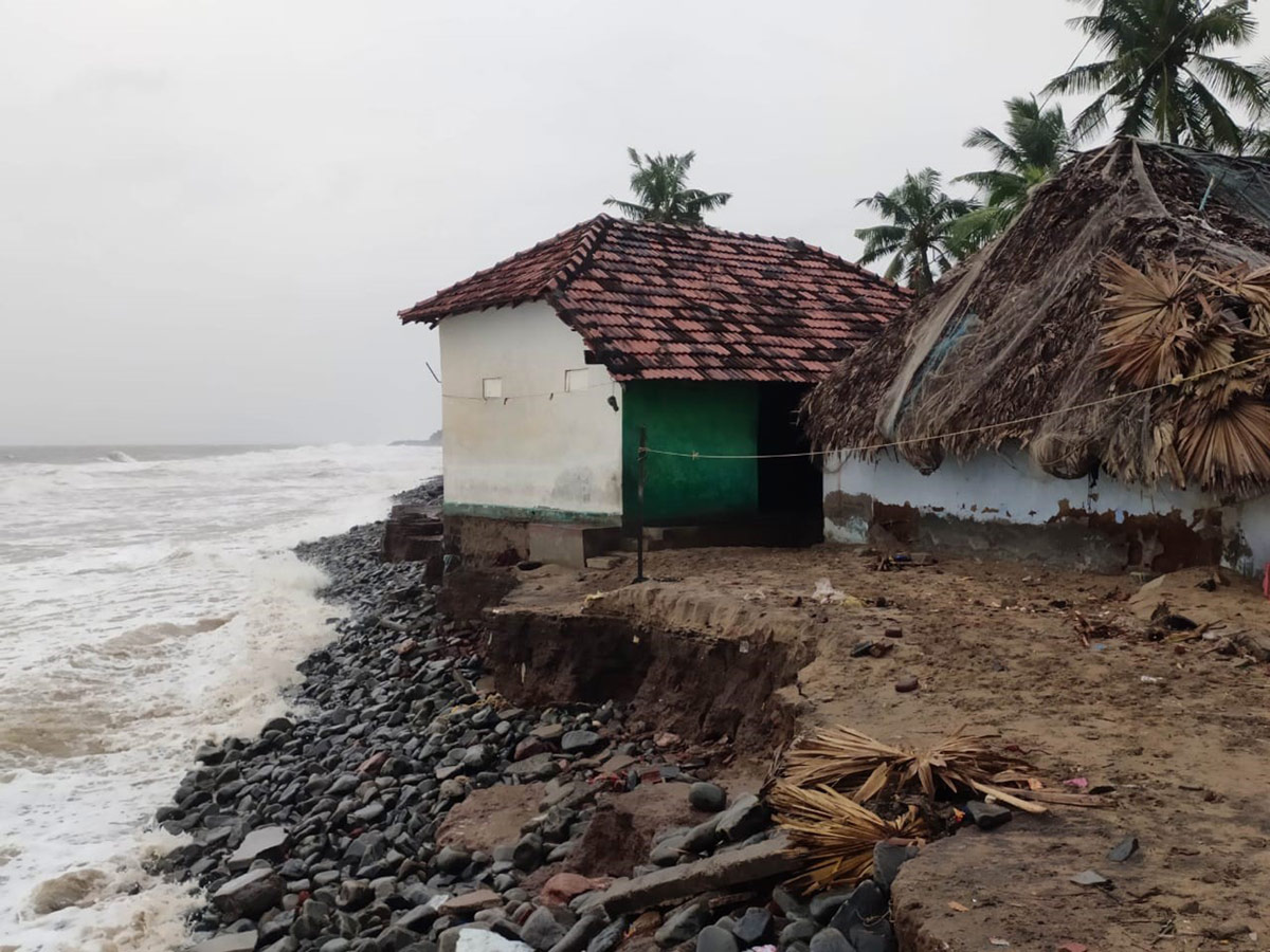 Heavy rainfall in andhra pradesh HD Photos - Sakshi28