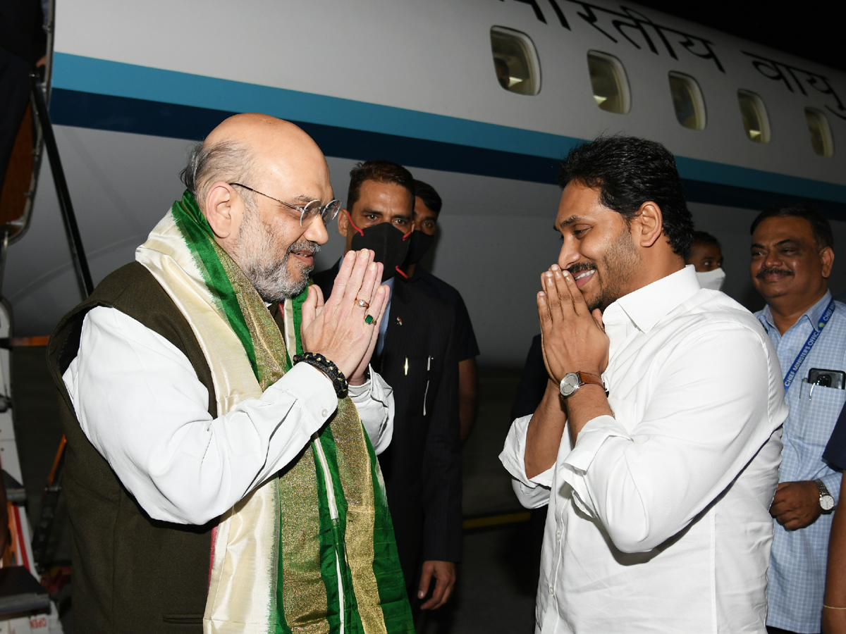 CM YS Jagan Tirumala Tour With Union Home Minister Amit Shah photo Gallery - Sakshi15