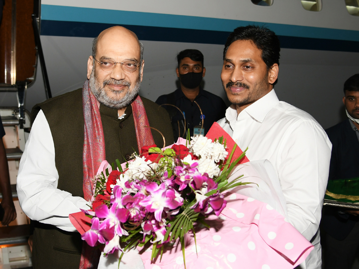 CM YS Jagan Tirumala Tour With Union Home Minister Amit Shah photo Gallery - Sakshi14