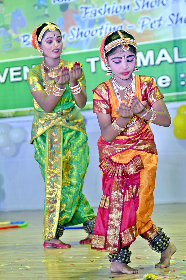 Childrens Day Celebrations At Vijayawada Photo Gallery  - Sakshi26