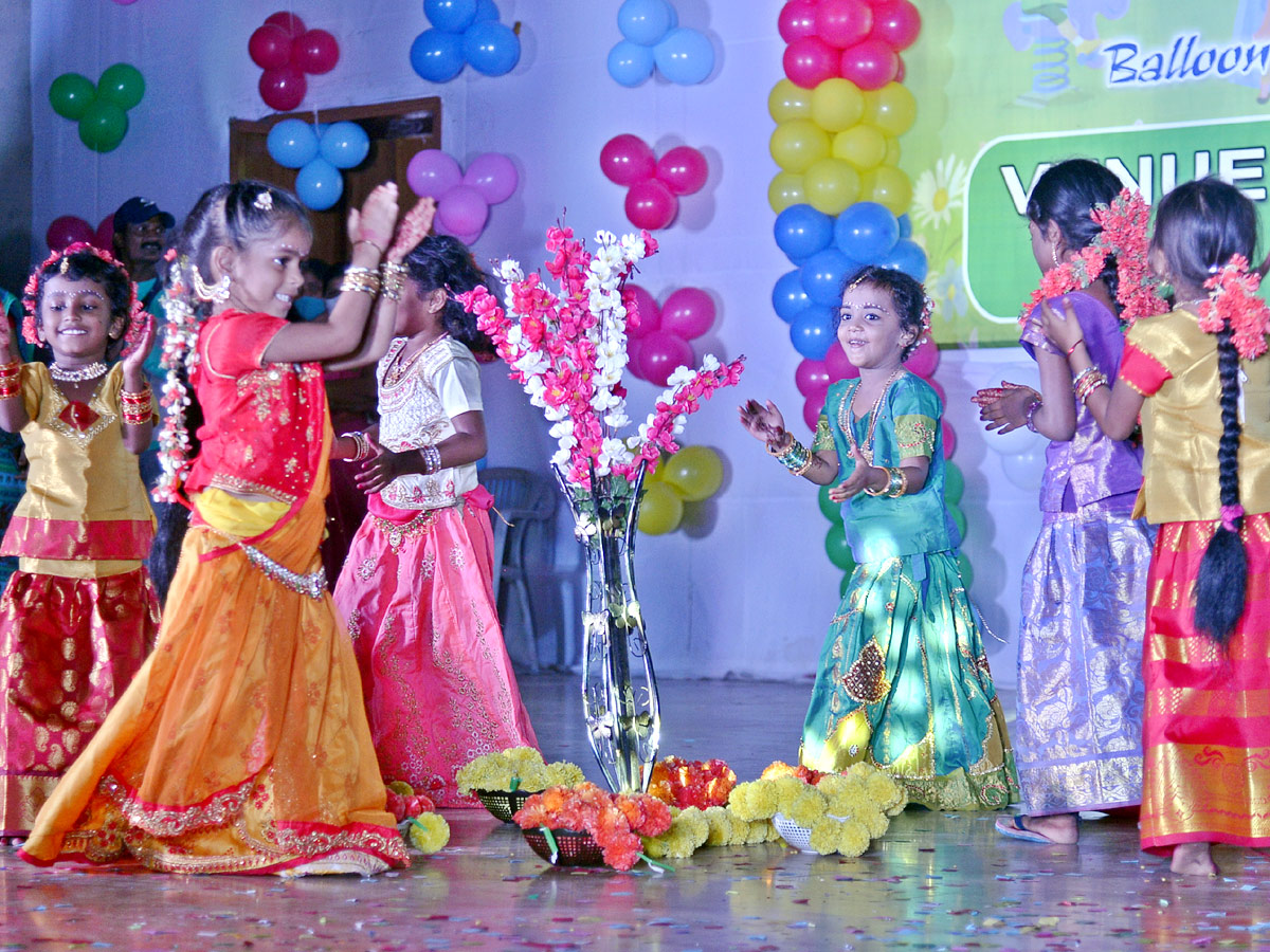 Childrens Day Celebrations At Vijayawada Photo Gallery  - Sakshi4