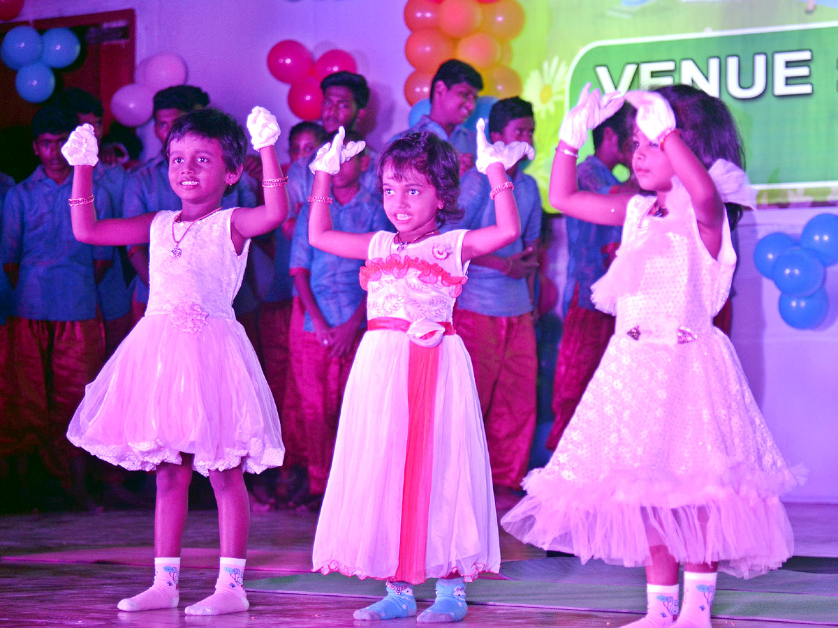 Childrens Day Celebrations At Vijayawada Photo Gallery  - Sakshi8