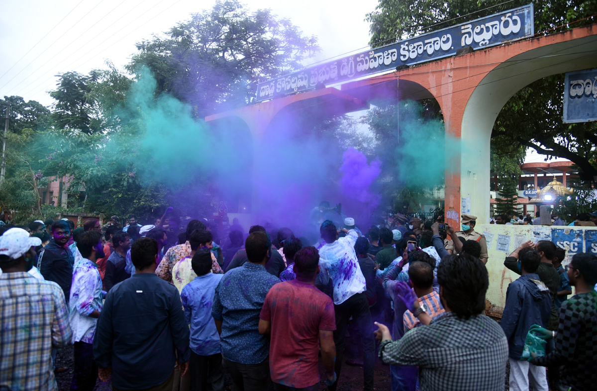 YSRCP Celebrates Municipal Elections Victory - Sakshi11