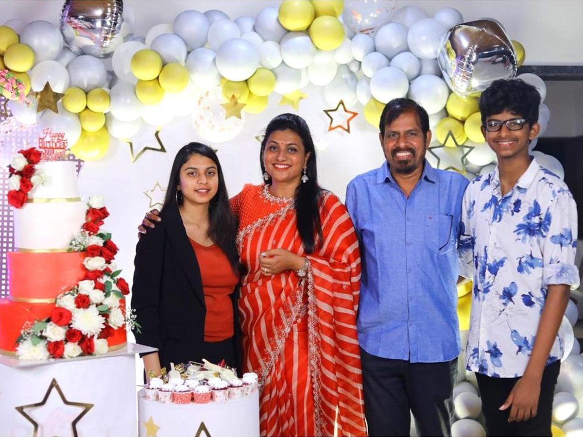 MLA Roja Birthday Celebrations Photo Gallery - Sakshi4