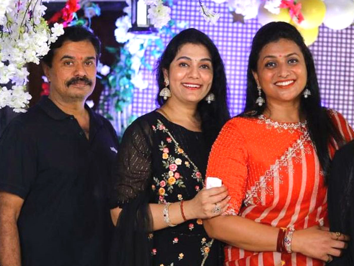 MLA Roja Birthday Celebrations Photo Gallery - Sakshi8