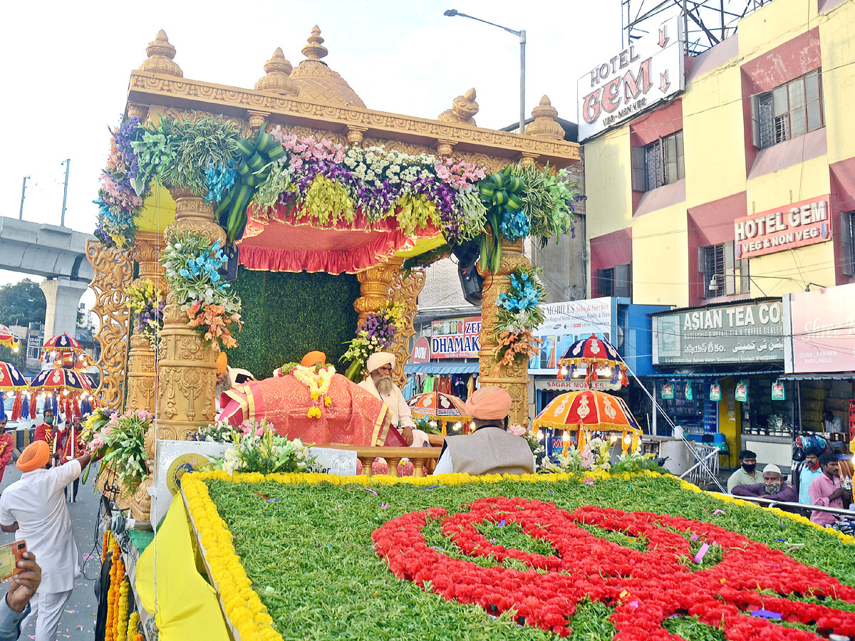 Sri Guru Granth Sahib Ji Parkash Utsav 2021 Photo Gallery - Sakshi4