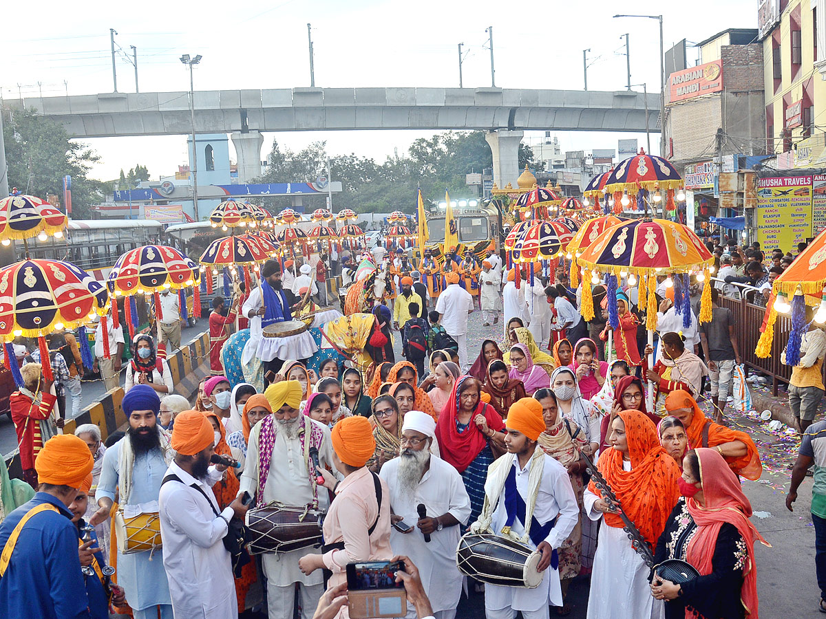 Sri Guru Granth Sahib Ji Parkash Utsav 2021 Photo Gallery - Sakshi5