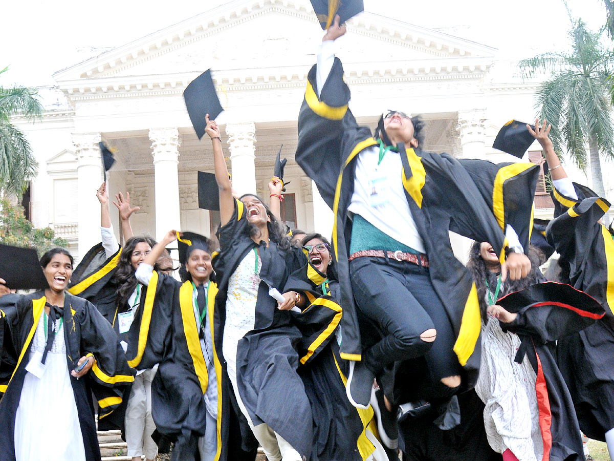 16th Graduation Ceremony Koti Womens College Photo Gallery - Sakshi20