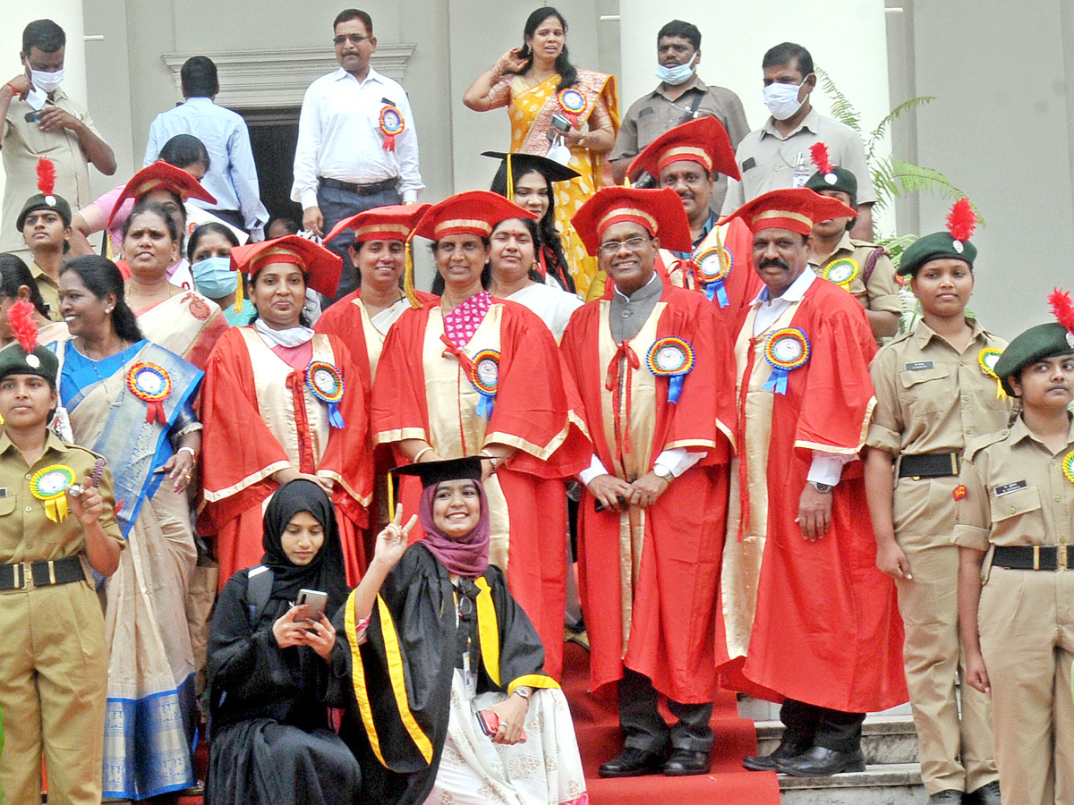 16th Graduation Ceremony Koti Womens College Photo Gallery - Sakshi3