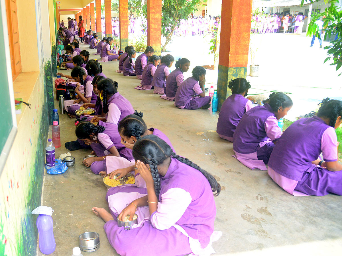 AP Mana Badi Nadu Nedu Scheme Photos - Sakshi15