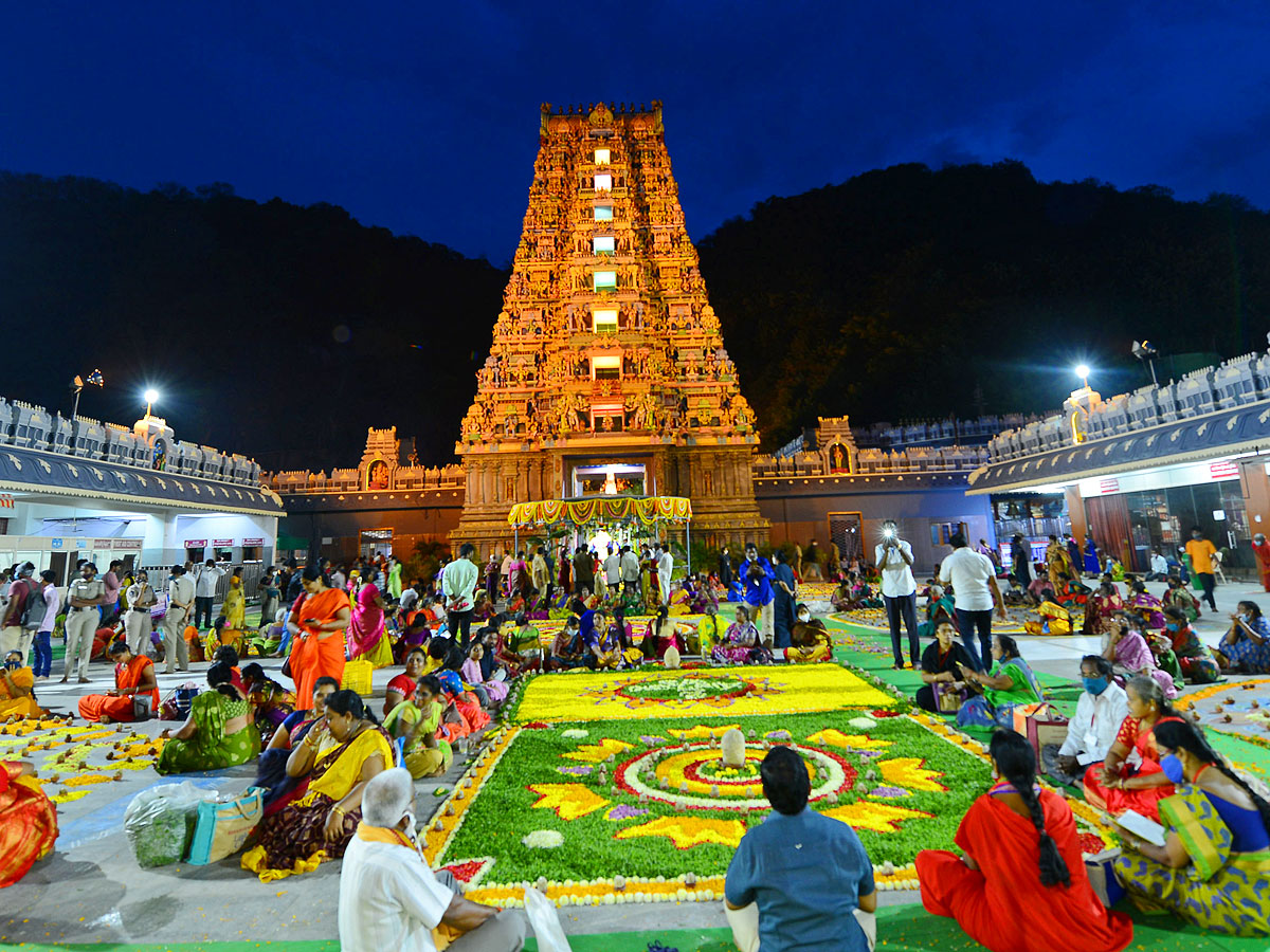 Koti Deepotsavam at Indrakeeladri Ammavari Temple Photos - Sakshi19