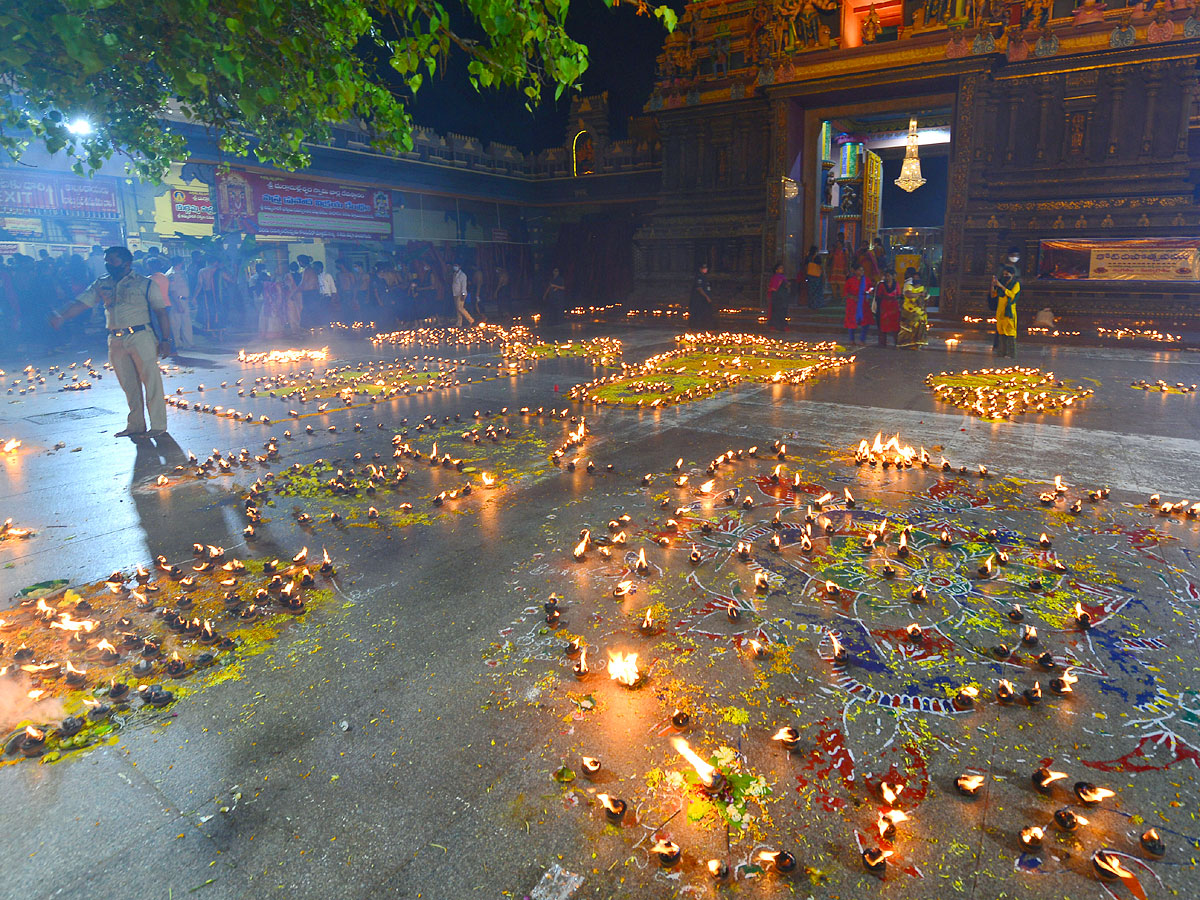 Koti Deepotsavam at Indrakeeladri Ammavari Temple Photos - Sakshi21