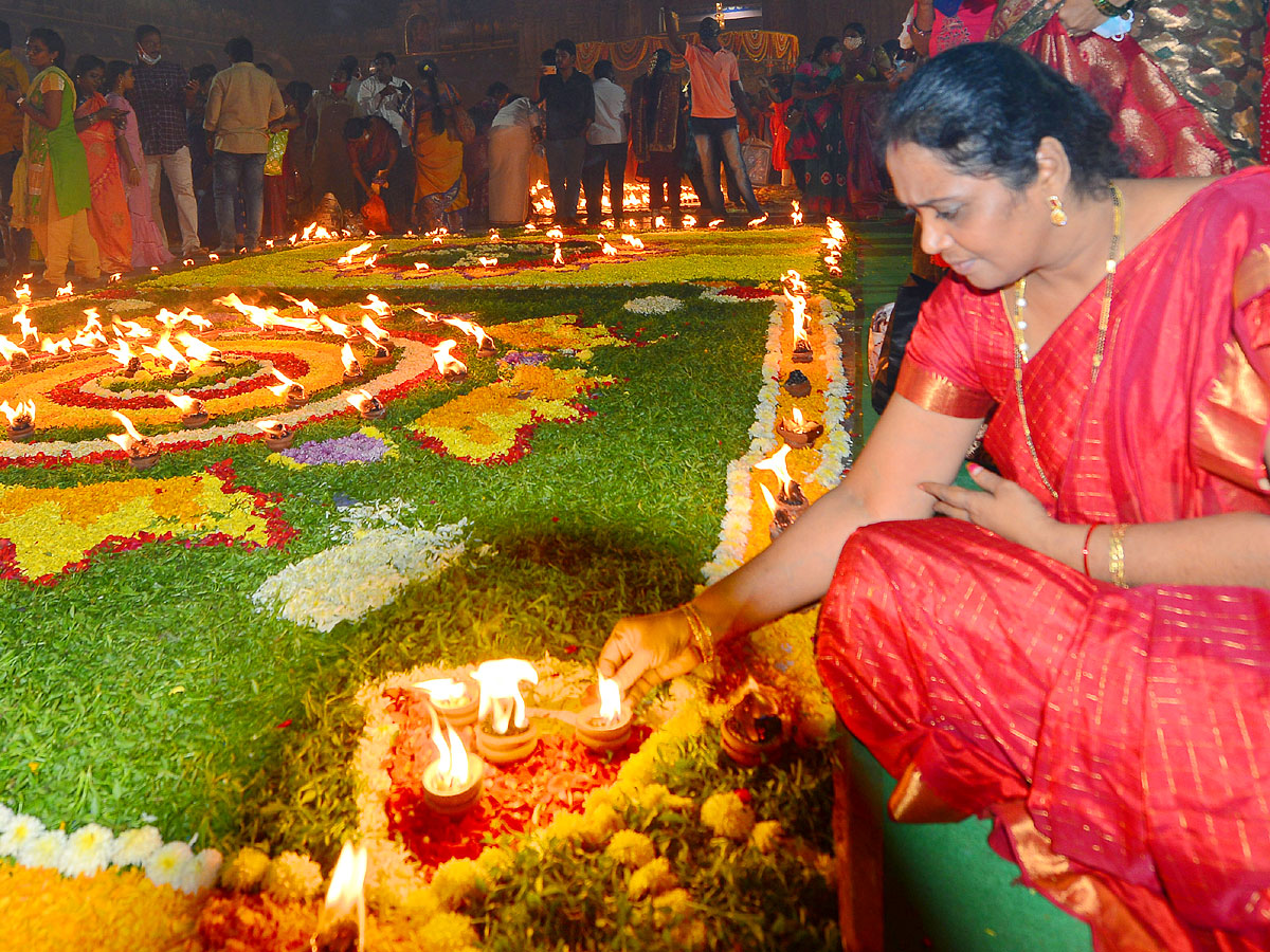 Koti Deepotsavam at Indrakeeladri Ammavari Temple Photos - Sakshi6