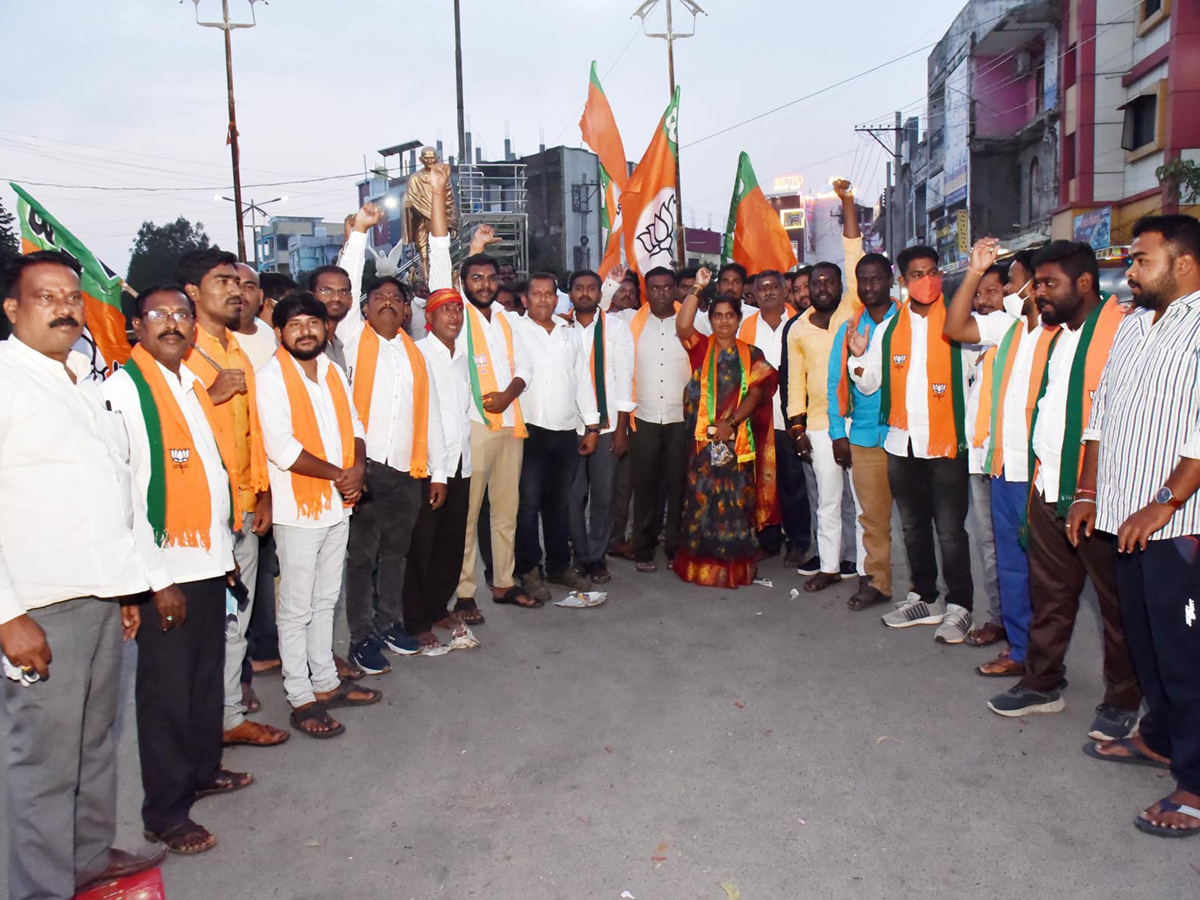 Etela Rajender Grand Victory in Huzurabad By Election Photo Gallery - Sakshi16