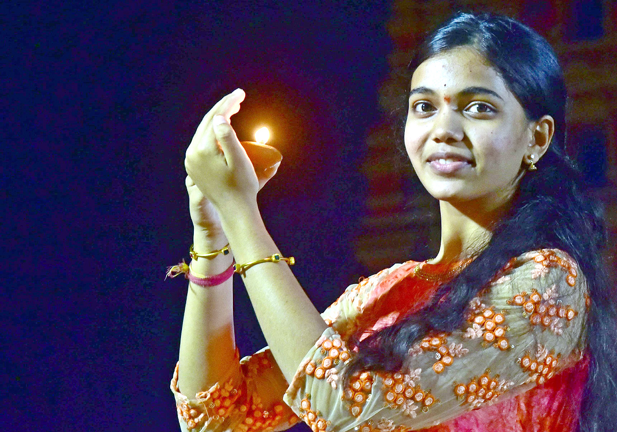 Karthika Pournami Celebrations in Warangal - Sakshi29