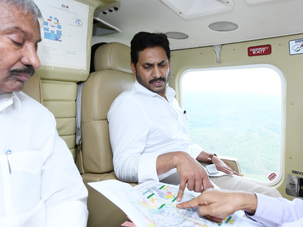 AP CM YS Jagan Mohan Reddy Aerial Survey On Flood Affected Areas Photo Gallery - Sakshi2