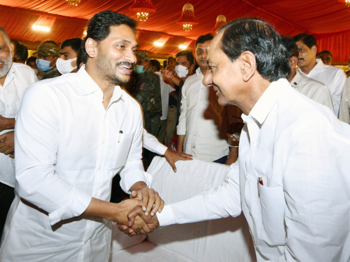 CM YS Jagan & CM KCR Attends Speaker Pocharam Srinivas Reddy Grand Daughter Marriage Photo Gallery - Sakshi13