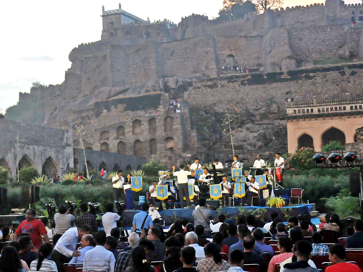 IAF Conducts Symphony Orchestra At Golconda Fort Photo Gallery - Sakshi9