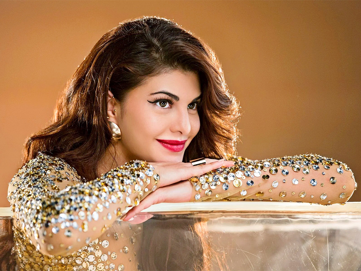 Jacqueline Fernandez hd wallpapers - Sakshi1