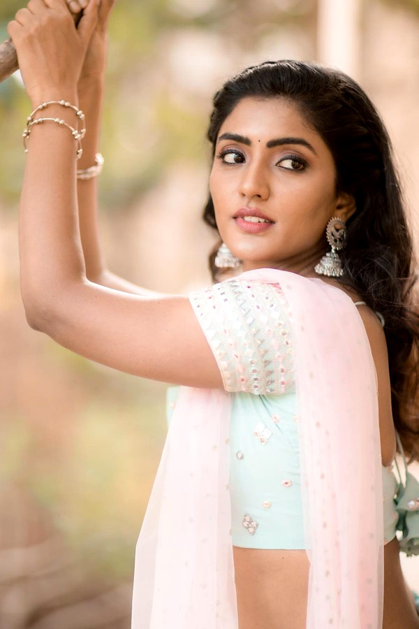 Actress Eesha Rebba Photo Gallery - Sakshi6