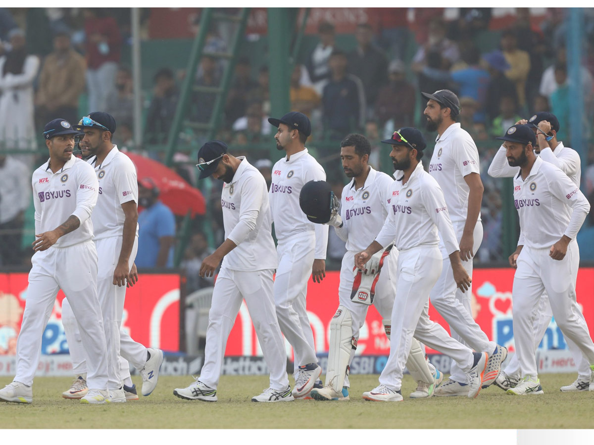 India and New Zealand First Test ends in draw at Kanpur Photo Gallery - Sakshi1