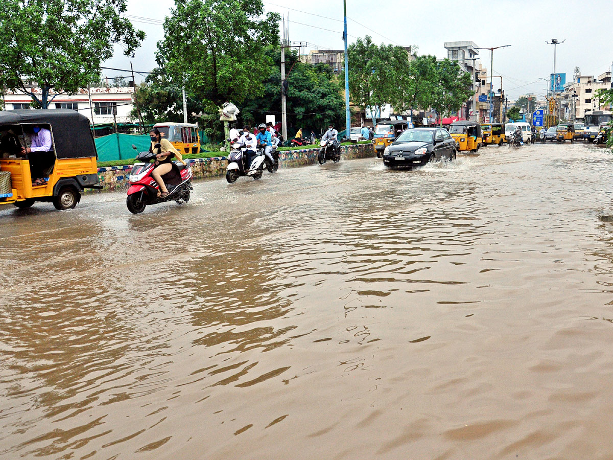 Heavy Rains In Nellore District Photo Gallery - Sakshi14