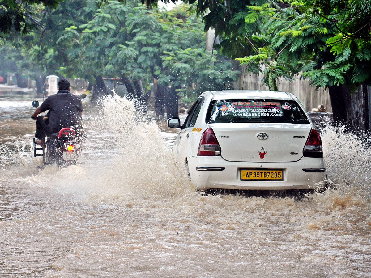 Heavy Rains In Nellore District Photo Gallery - Sakshi18