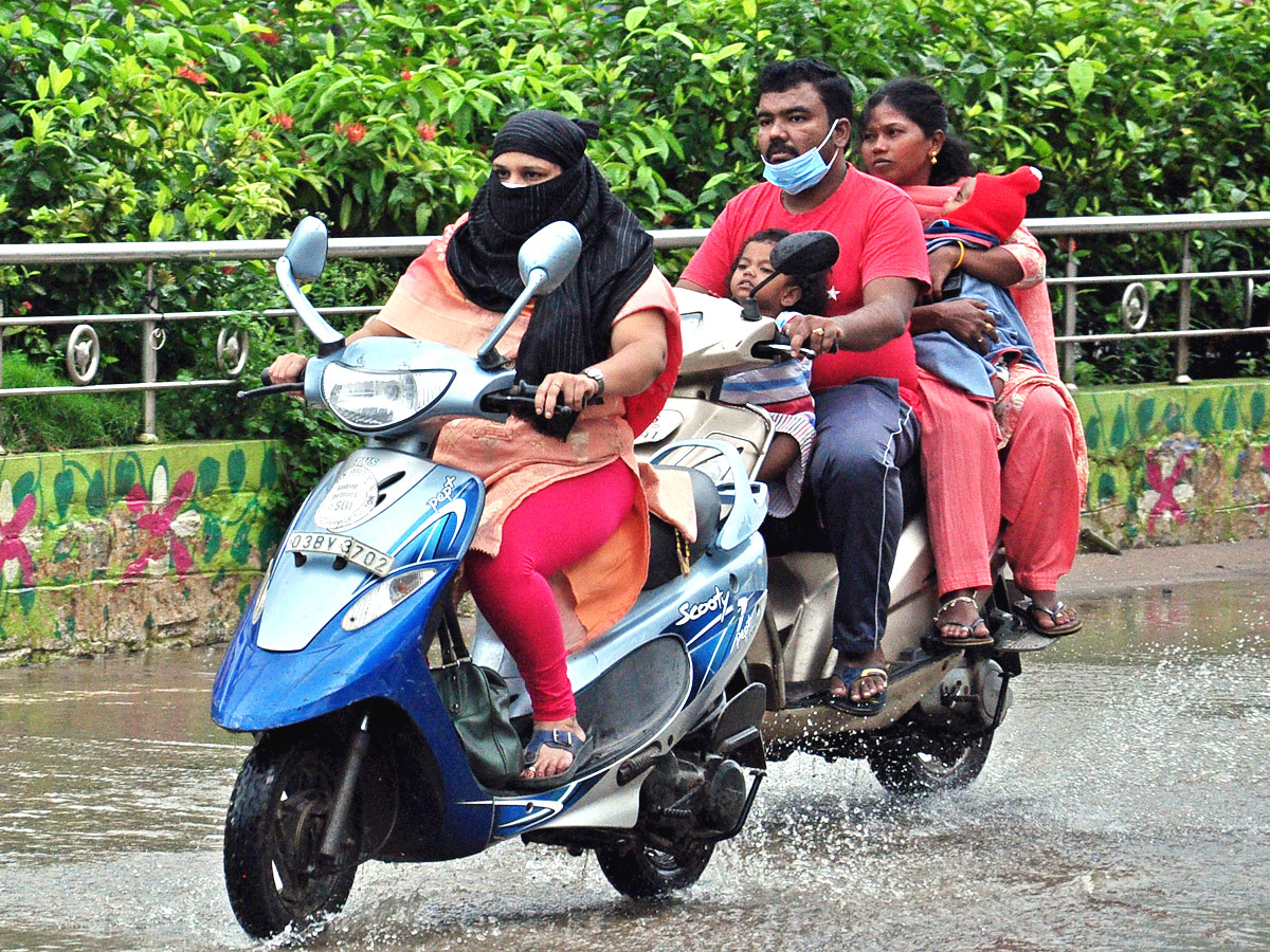 Heavy Rains In Nellore District Photo Gallery - Sakshi20