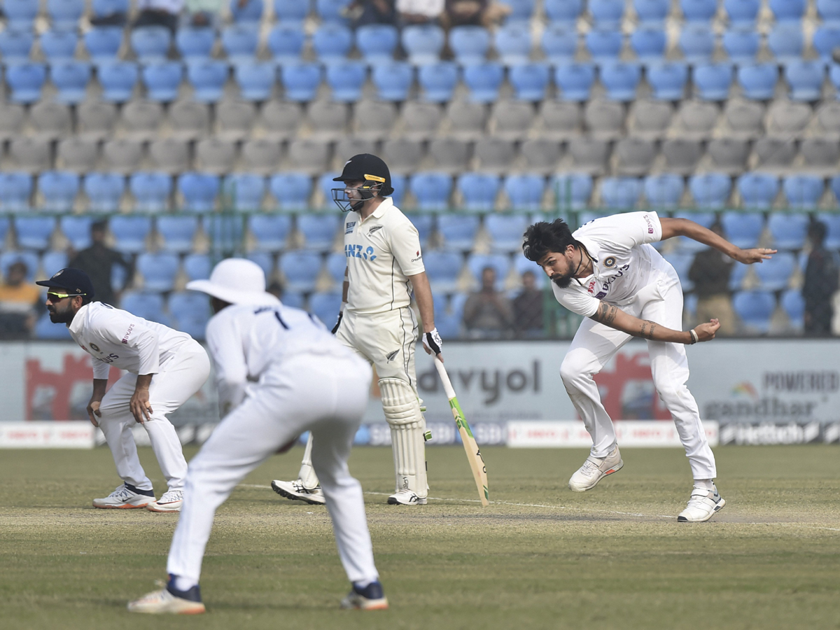 India and New Zealand First Test ends in draw at Kanpur Photo Gallery - Sakshi8