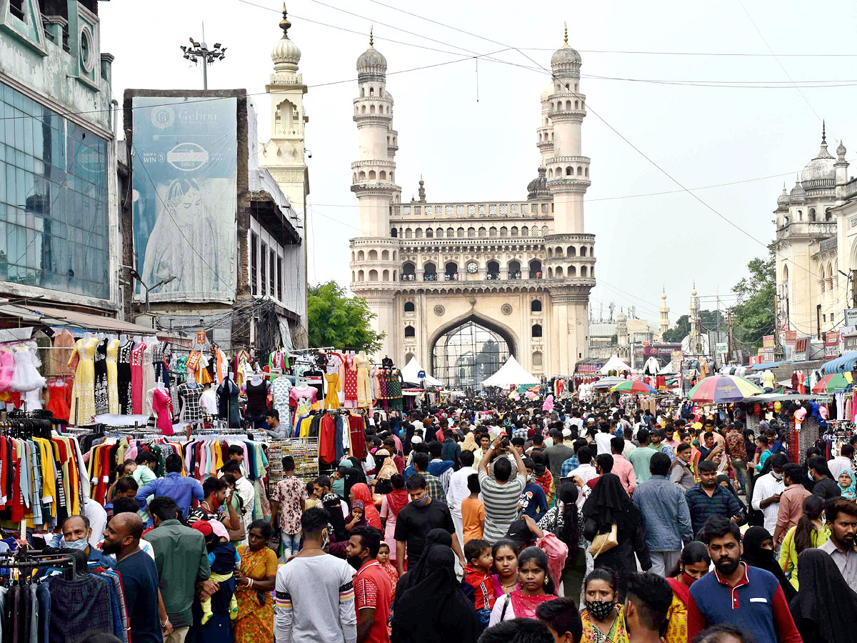 Sunday Funday at Tank Bund And Charminar Photo Gallery - Sakshi20