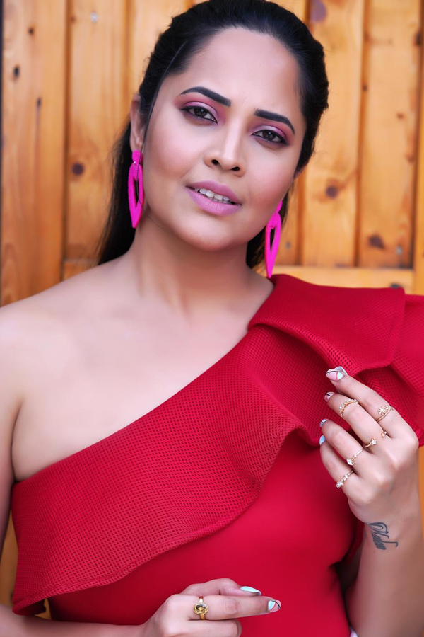 Photos :Anasuya Bharadwaj Photo Gallery  - Sakshi13