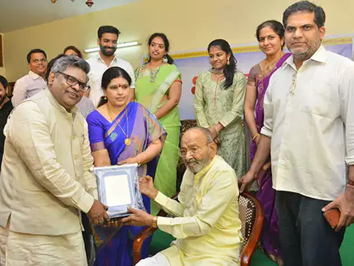 Siri Vennela Seetharama Sastry awards Photo Gallery - Sakshi14