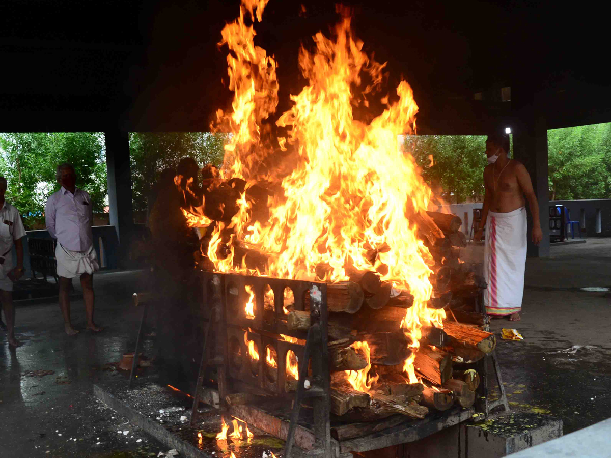 Dollar Seshadri Funeral Photo Gallery - Sakshi1