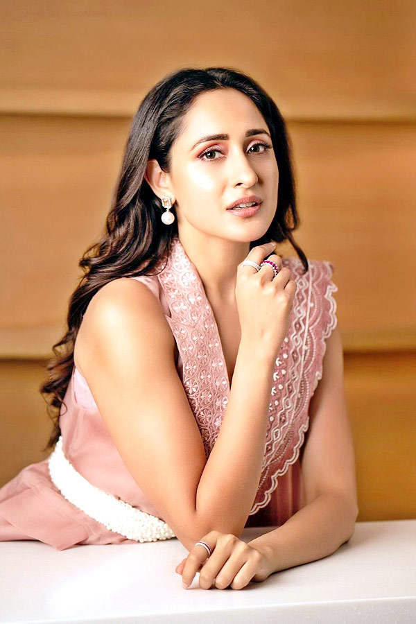 Pragya Jaiswal‌ Latest HD Photo Gallery - Sakshi15