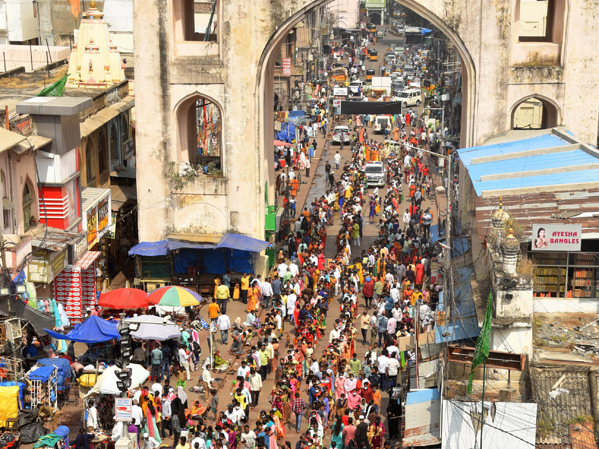 Devotees Rush To Bhagyalakshmi Temple Photo Gallery - Sakshi5