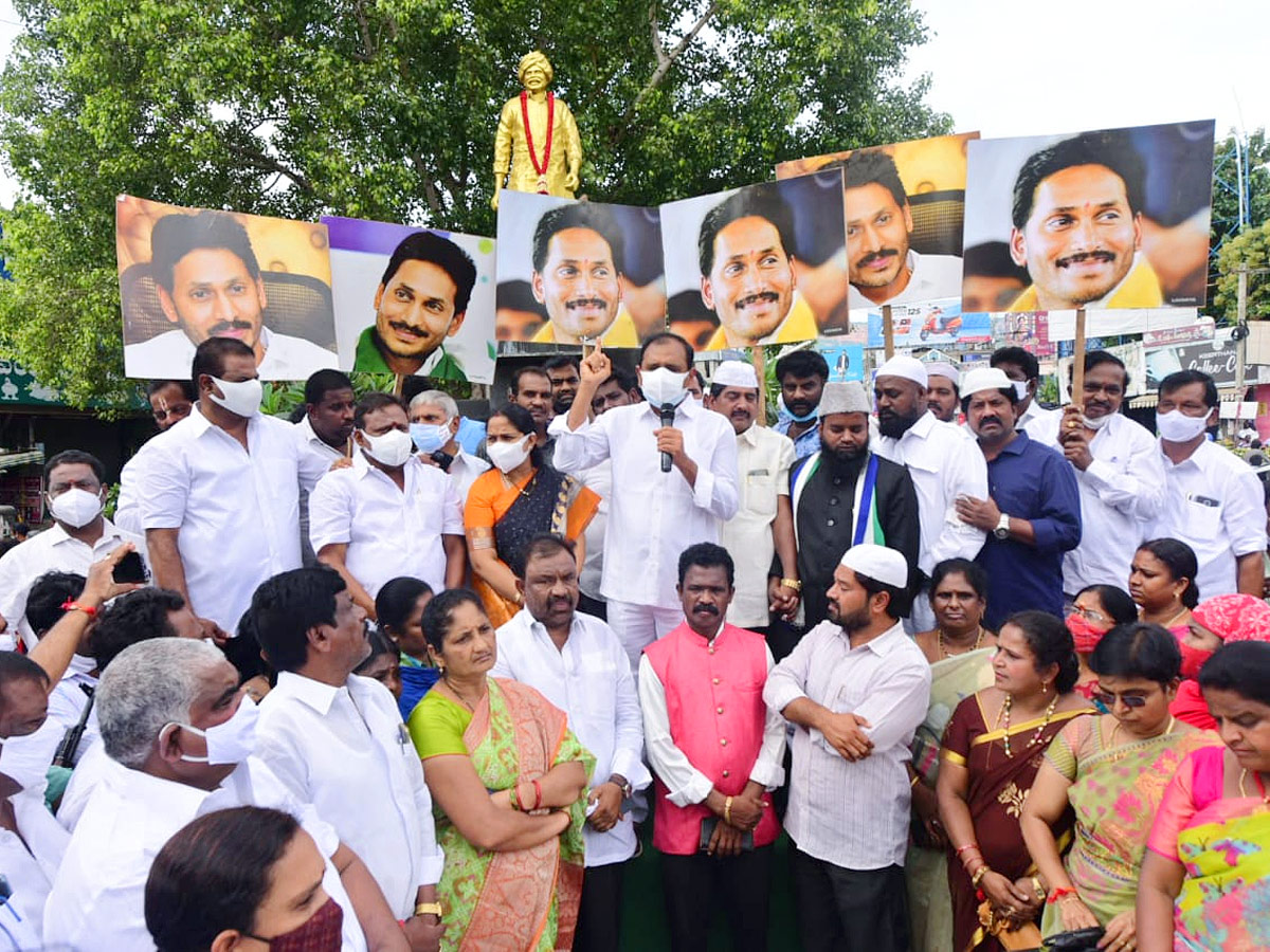 CM YS Jagan Praja Sankalpa Yatra Fourth Anniversary - Sakshi6