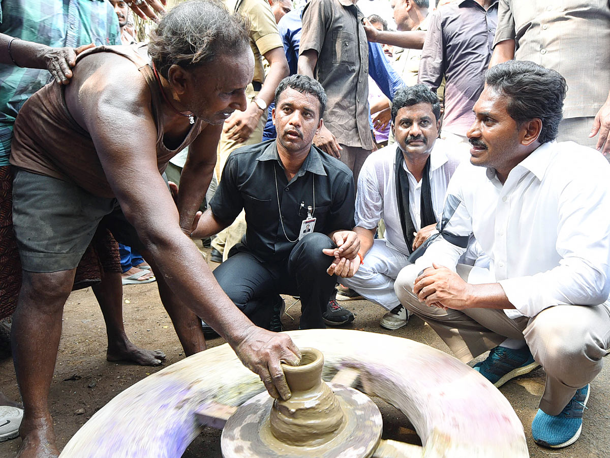 CM YS Jagan Praja Sankalpa Yatra Photos - Sakshi12