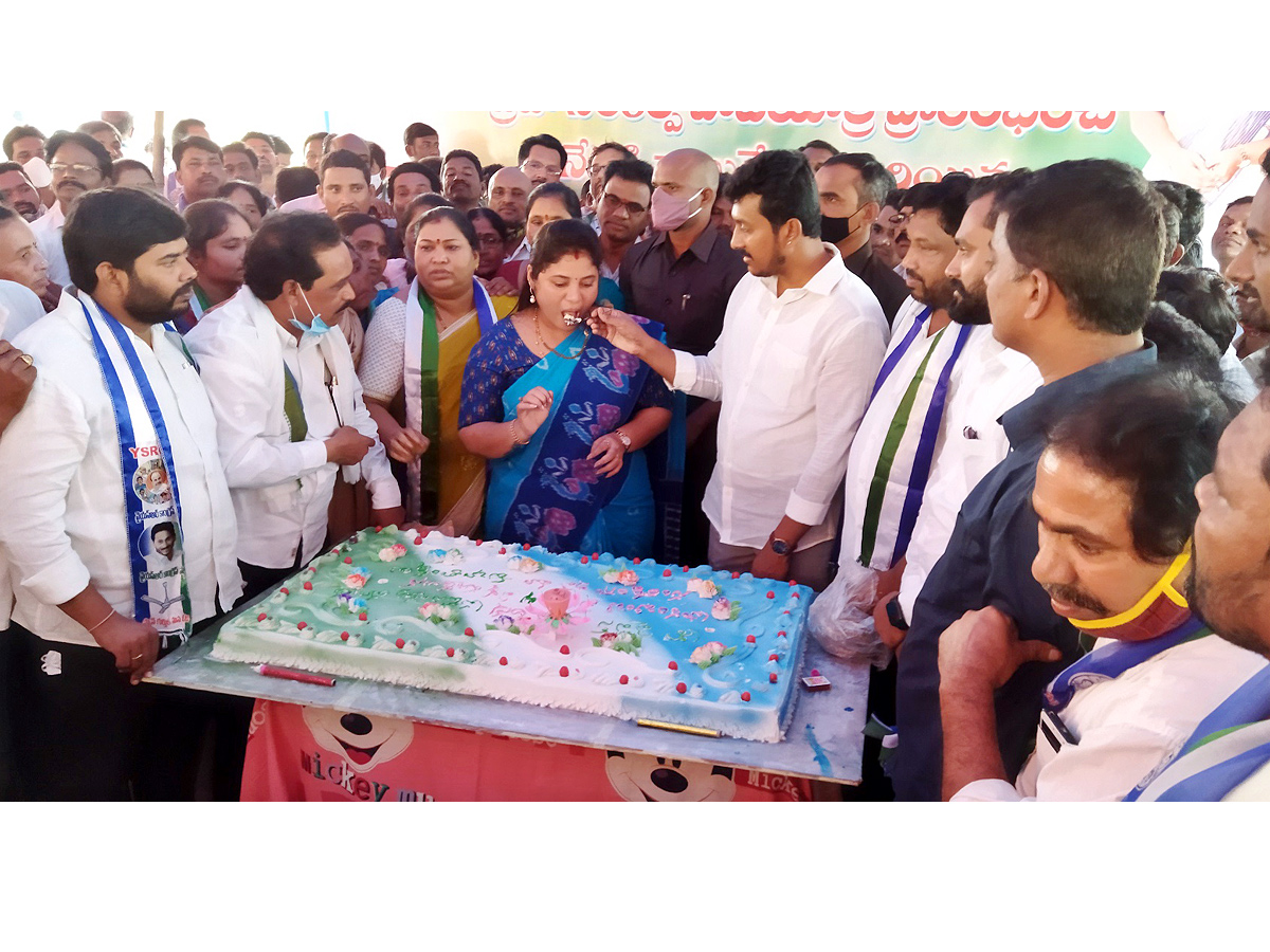 CM YS Jagan 4th Year Padayatra Celebrations Photo Gallery - Sakshi26