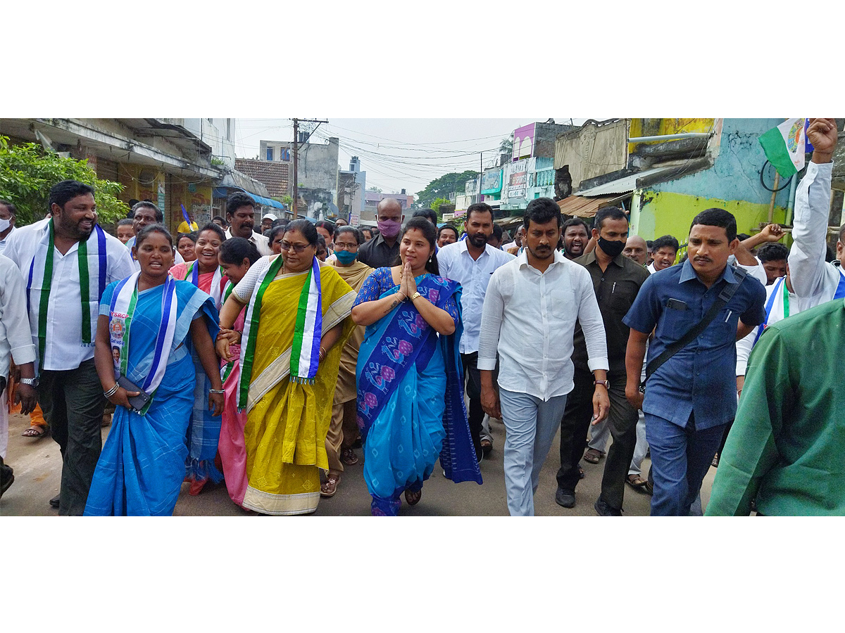 CM YS Jagan 4th Year Padayatra Celebrations Photo Gallery - Sakshi23